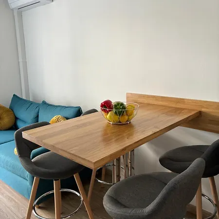 Lejlighed Magnifique 2 Pieces, Clim, Parking , Wifi *